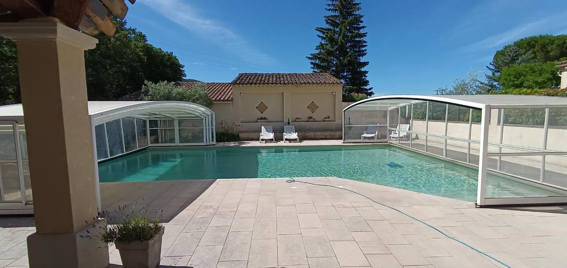 Guest house Chambre D'Hotes Independante Avec Piscine Proche De Vaison-La-Romaine Saint-Romain-en-Viennois